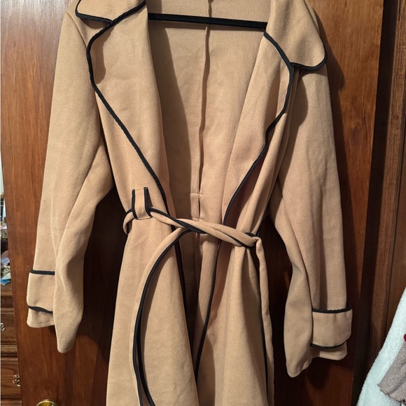 Plus Size Women’s Trenchcoat Brown - Size 4XL - Picture 2 of 4